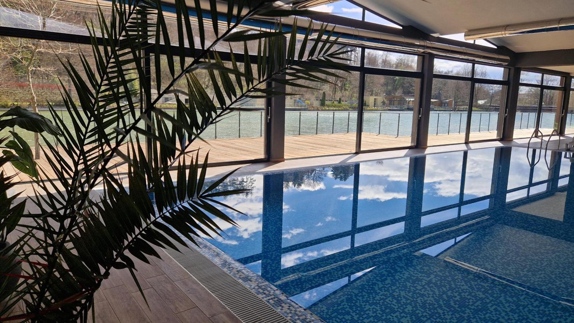 Waterside Spa Hotel 奥格尼亚诺沃 外观 照片