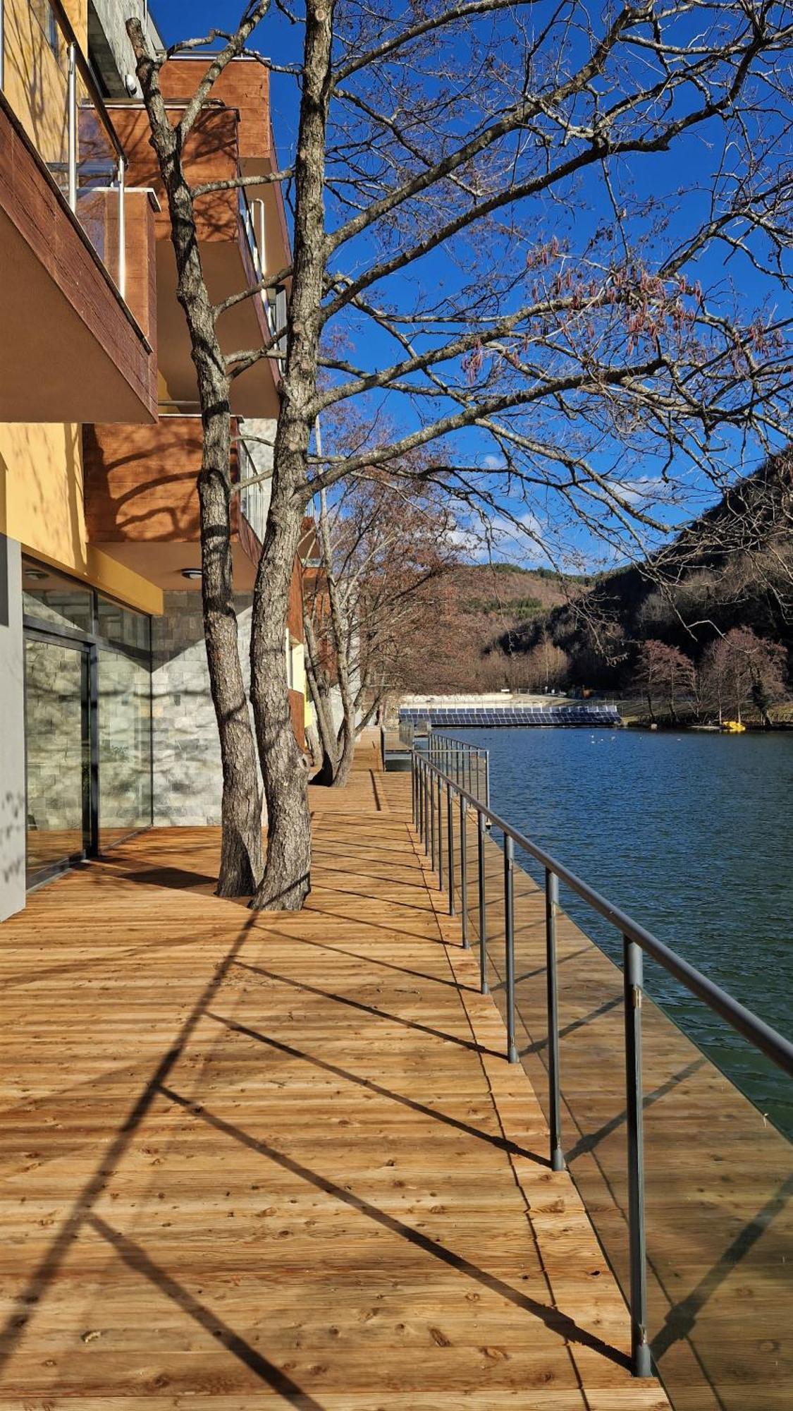 Waterside Spa Hotel 奥格尼亚诺沃 外观 照片