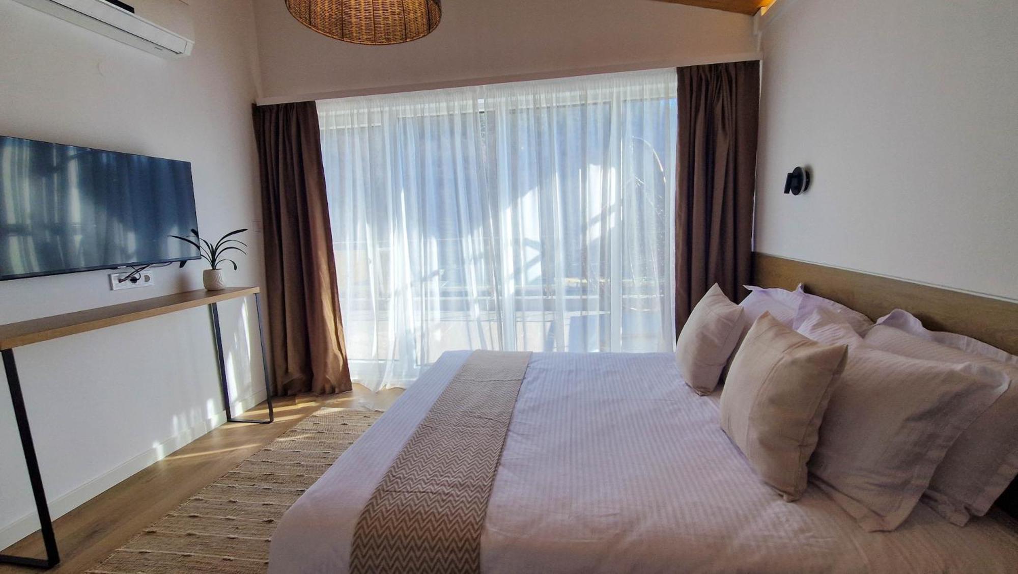 Waterside Spa Hotel 奥格尼亚诺沃 外观 照片